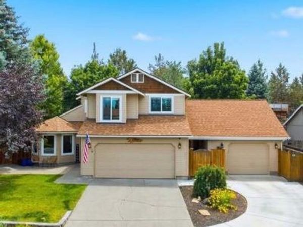 3153 NE Cromwell Court, Bend, OR 97701