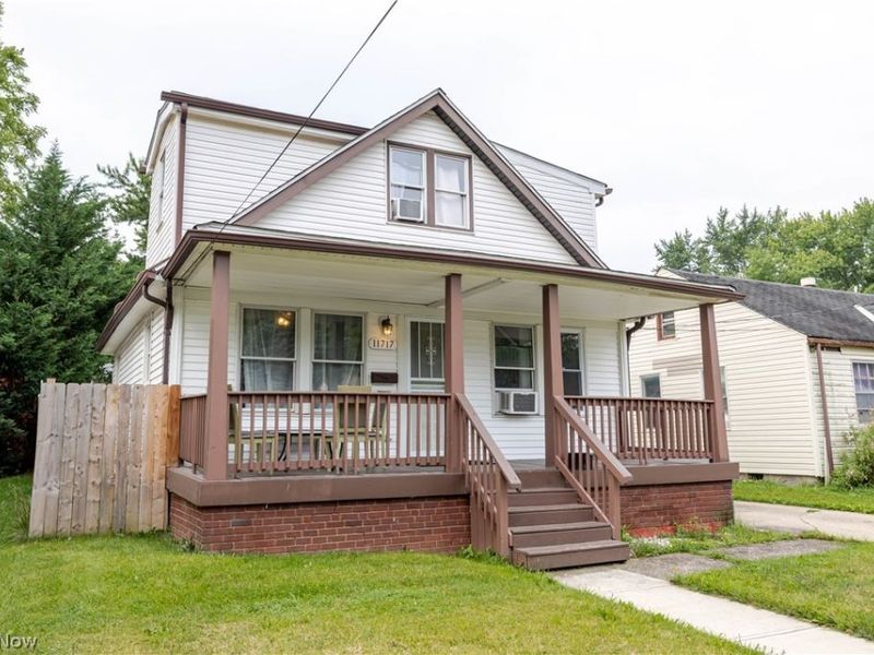 11717 Lena Avenue , Cleveland, OH 44135 Photo 3