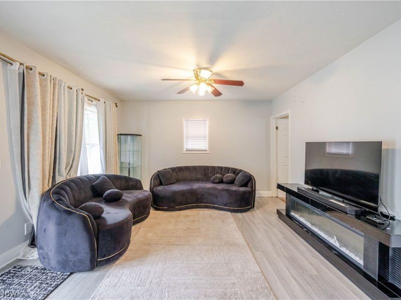 11717 Lena Avenue , Cleveland, OH 44135 Photo 5