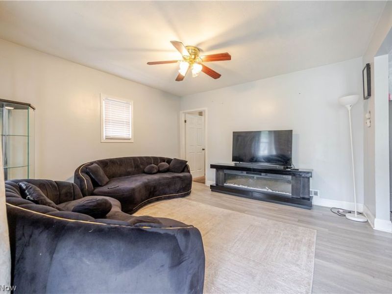 11717 Lena Avenue , Cleveland, OH 44135 Photo 6