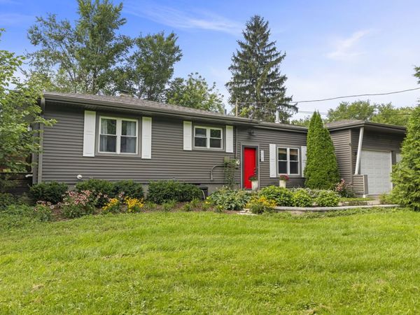 2N180 Mildred Avenue , Glen Ellyn, IL 60137