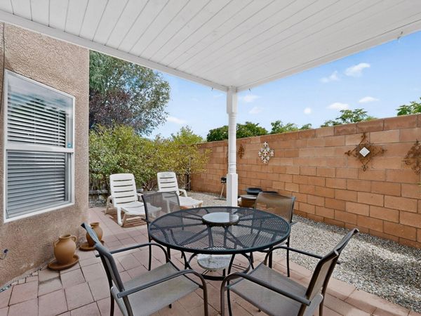 504 Kally Court NE, Albuquerque, NM 87123