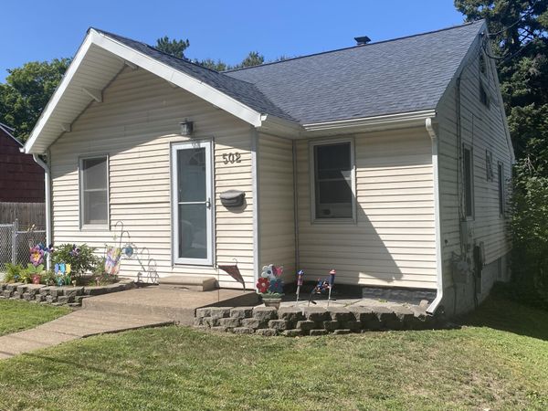 502 Sheridan DR, Sault Ste Marie, MI 49783