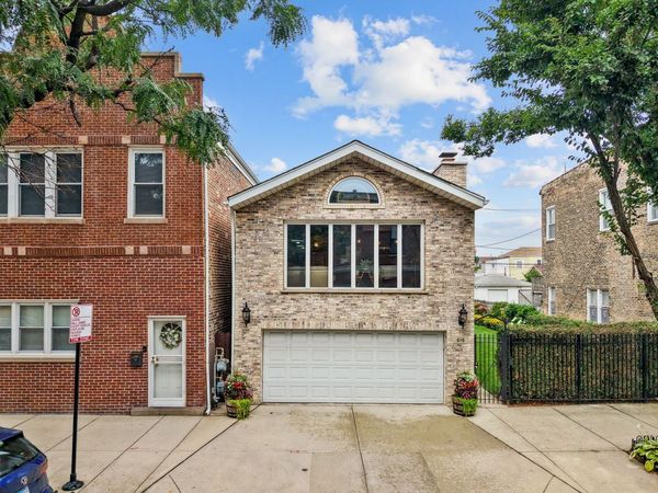 616 W 37th Street, Chicago, IL 60609