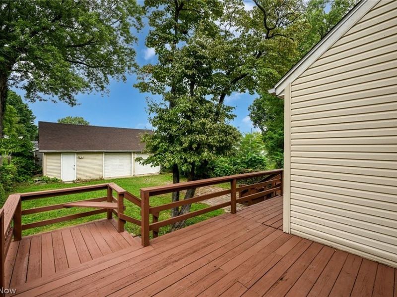 503 Rothrock Avenue, Akron, OH 44314 Photo 9