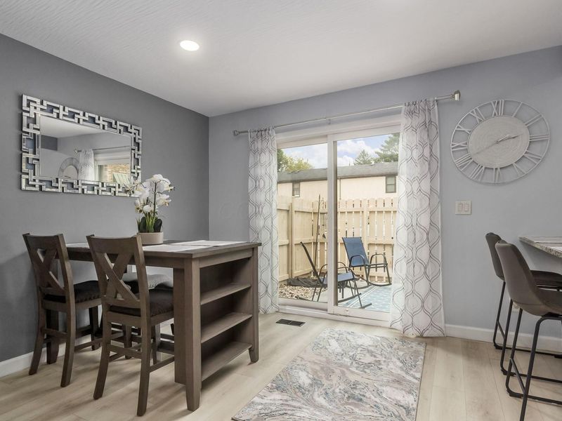 1642 Cindy Court, Columbus, OH 43232 Photo 8