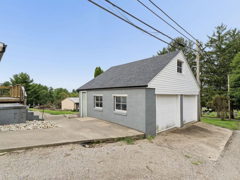 29 S West Street, Thornville, OH 43076 Photo 5