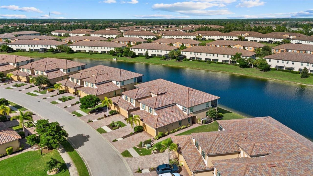 20150 Ragazza Circle, Unit 102, Venice, FL 34293 Photo