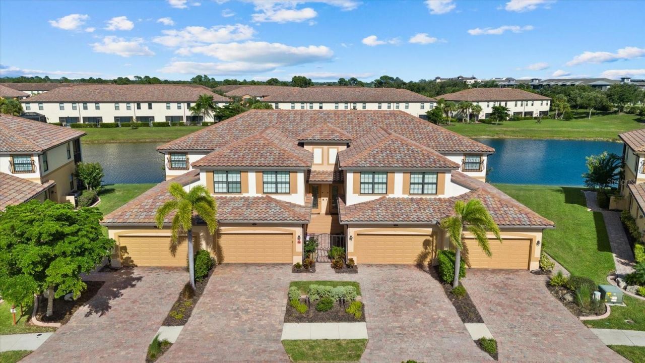 20150 Ragazza Circle, Unit 102, Venice, FL 34293 Photo