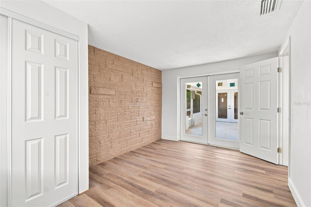 7025 Westcott Drive, Port Richey, FL 34668 Photo