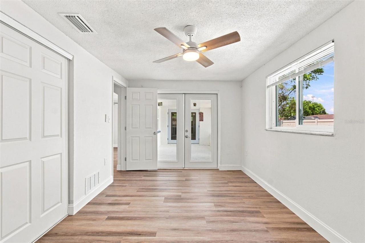 7025 Westcott Drive, Port Richey, FL 34668 Photo
