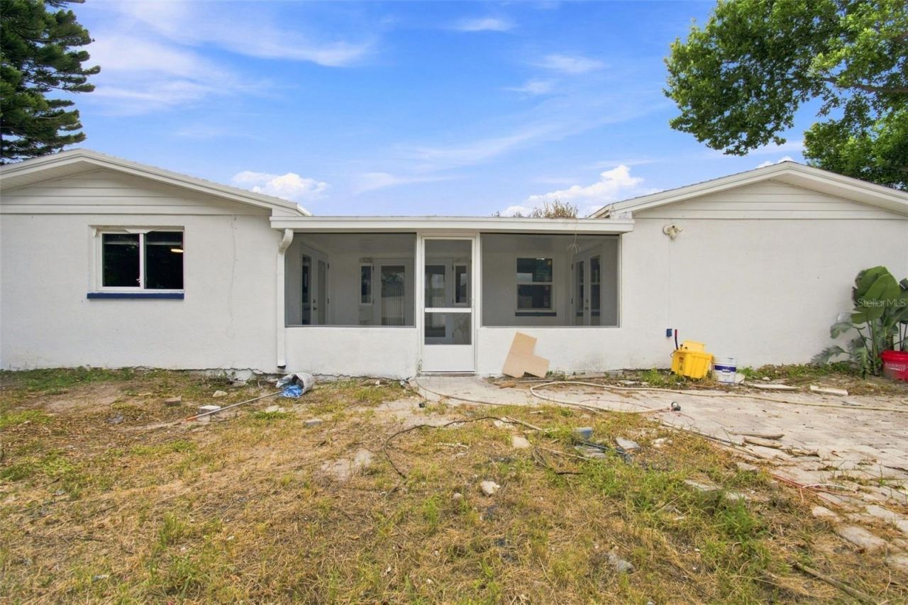 7025 Westcott Drive, Port Richey, FL 34668 Photo