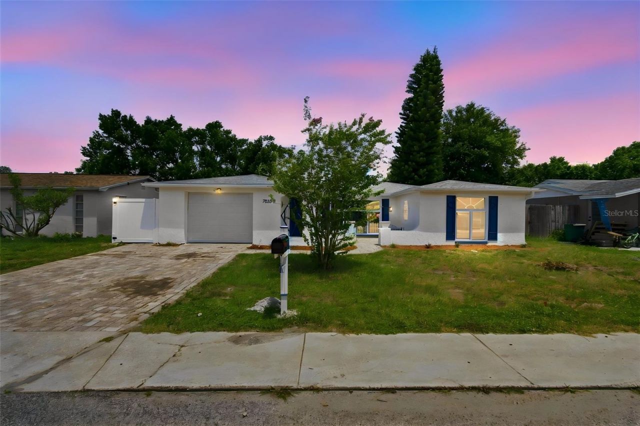7025 Westcott Drive, Port Richey, FL 34668 Photo
