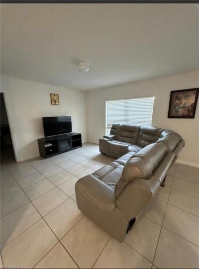 2104 NE 33rd Ter , Cape Coral, FL 33909 Photo
