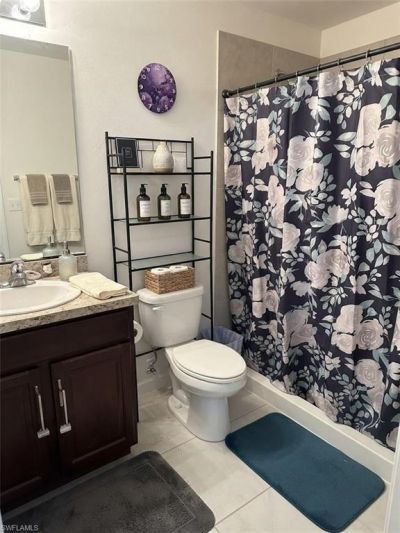 2104 NE 33rd Ter , Cape Coral, FL 33909 Photo