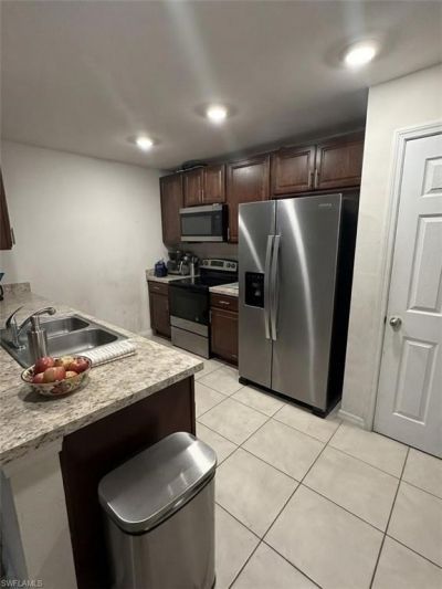 2104 NE 33rd Ter , Cape Coral, FL 33909 Photo