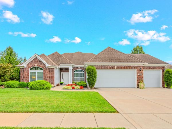 6103 Pelican Lane, Columbus, IN 47201