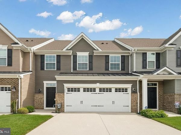 230 HIDDEN ACRES, MOORESTOWN, NJ 08057