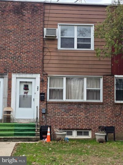 37 Bruce Park Drive, Trenton, NJ 08618 Main Photo