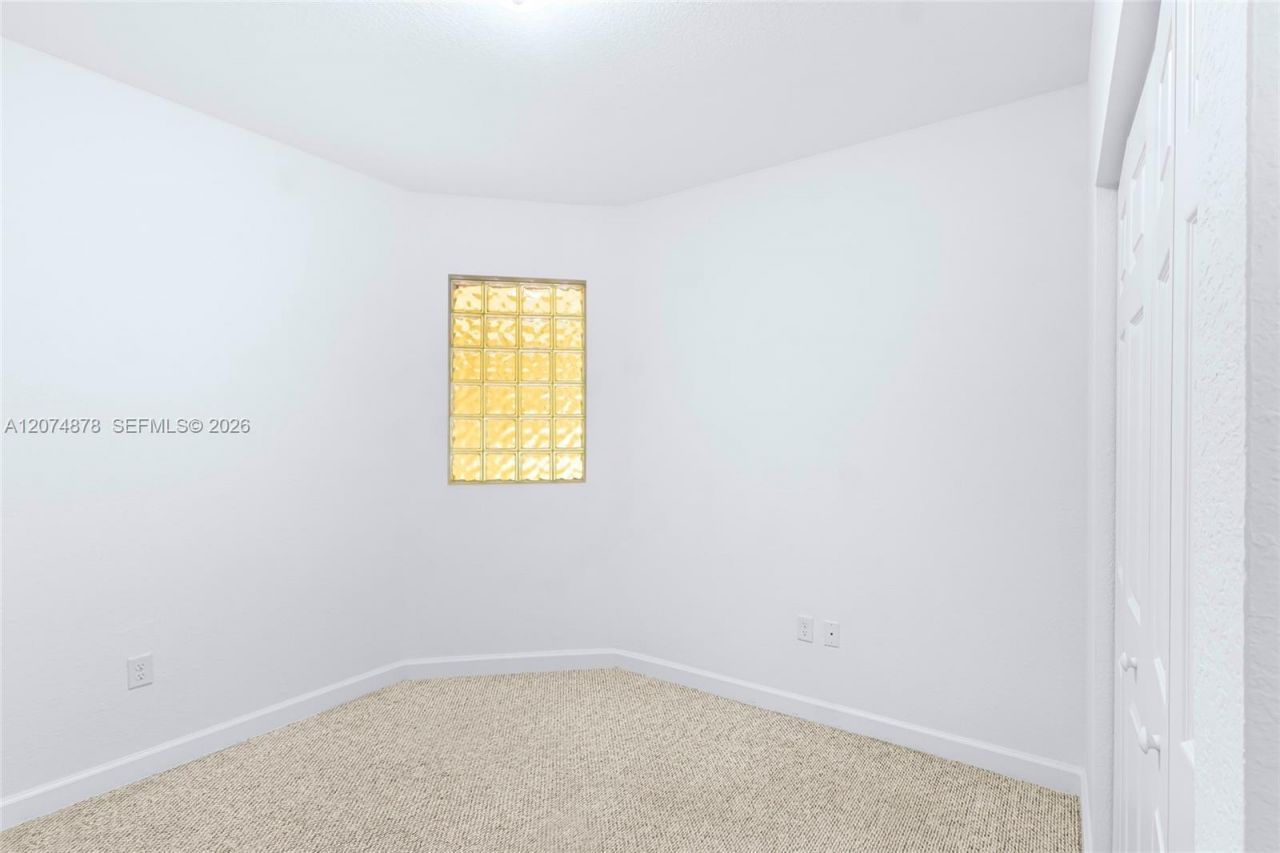 260 NW 109th Ave , Unit 204, Miami, FL 33172 Photo