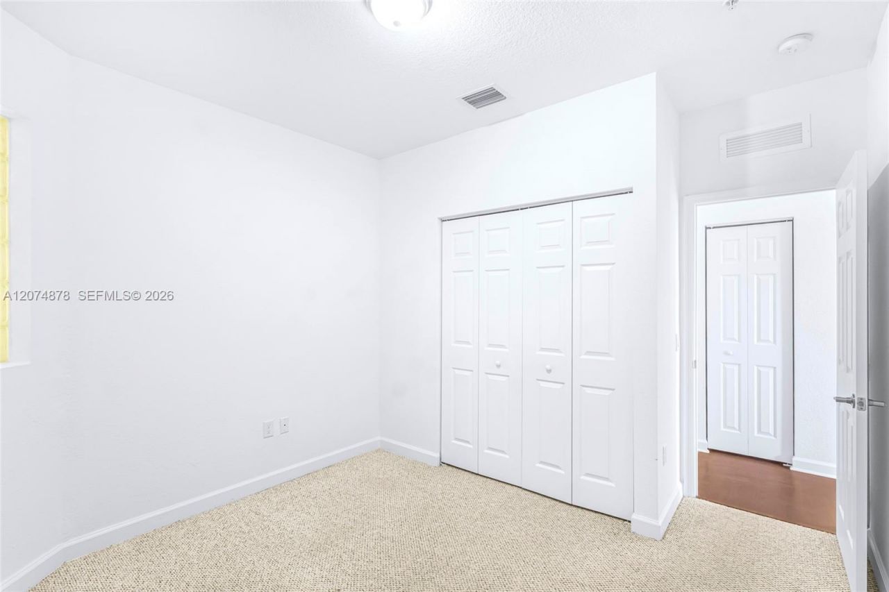 260 NW 109th Ave , Unit 204, Miami, FL 33172 Photo
