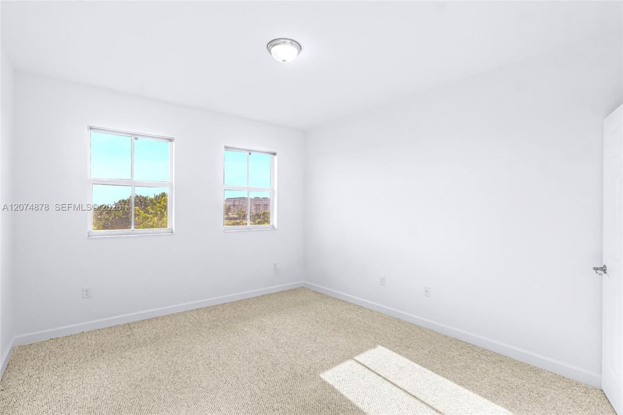 260 NW 109th Ave , Unit 204, Miami, FL 33172 Photo