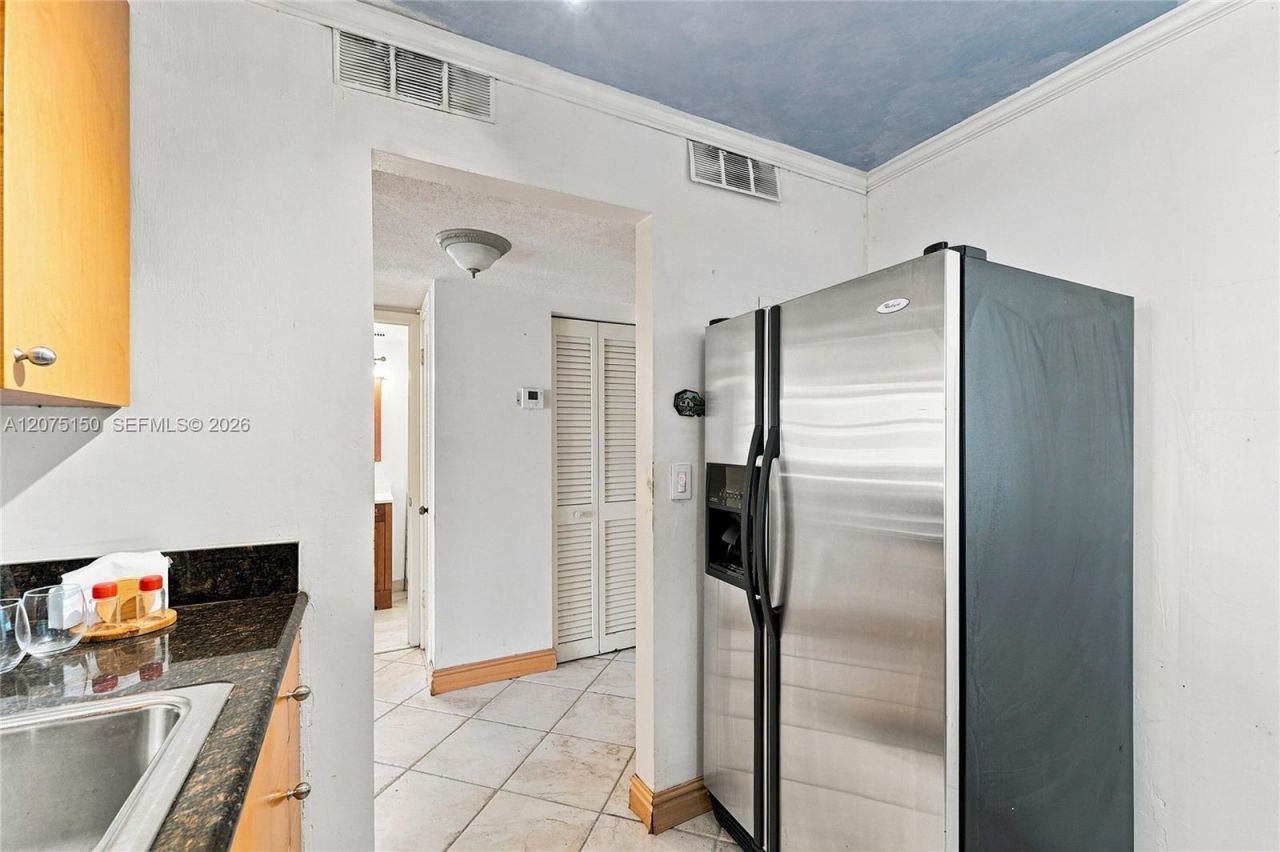 1801 S Ocean Dr , Unit 640, Hallandale Beach, FL 33009 Photo