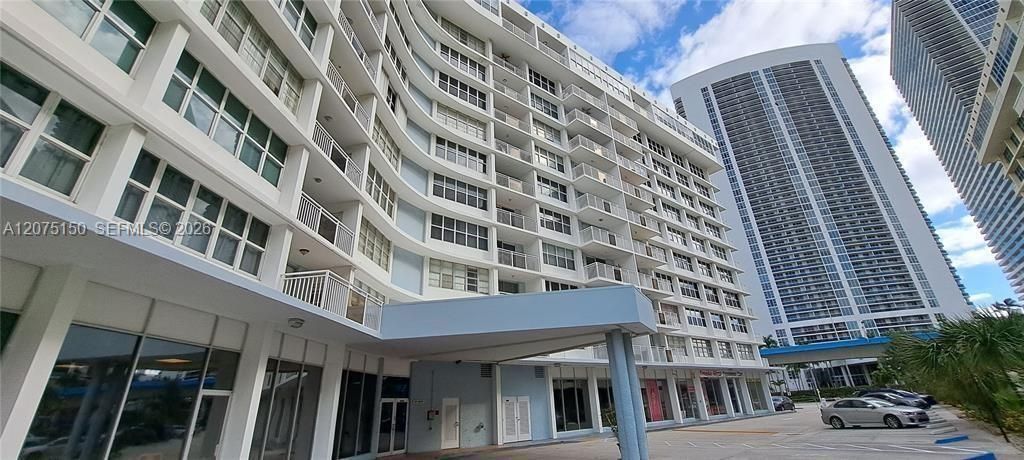 1801 S Ocean Dr , Unit 640, Hallandale Beach, FL 33009 Photo