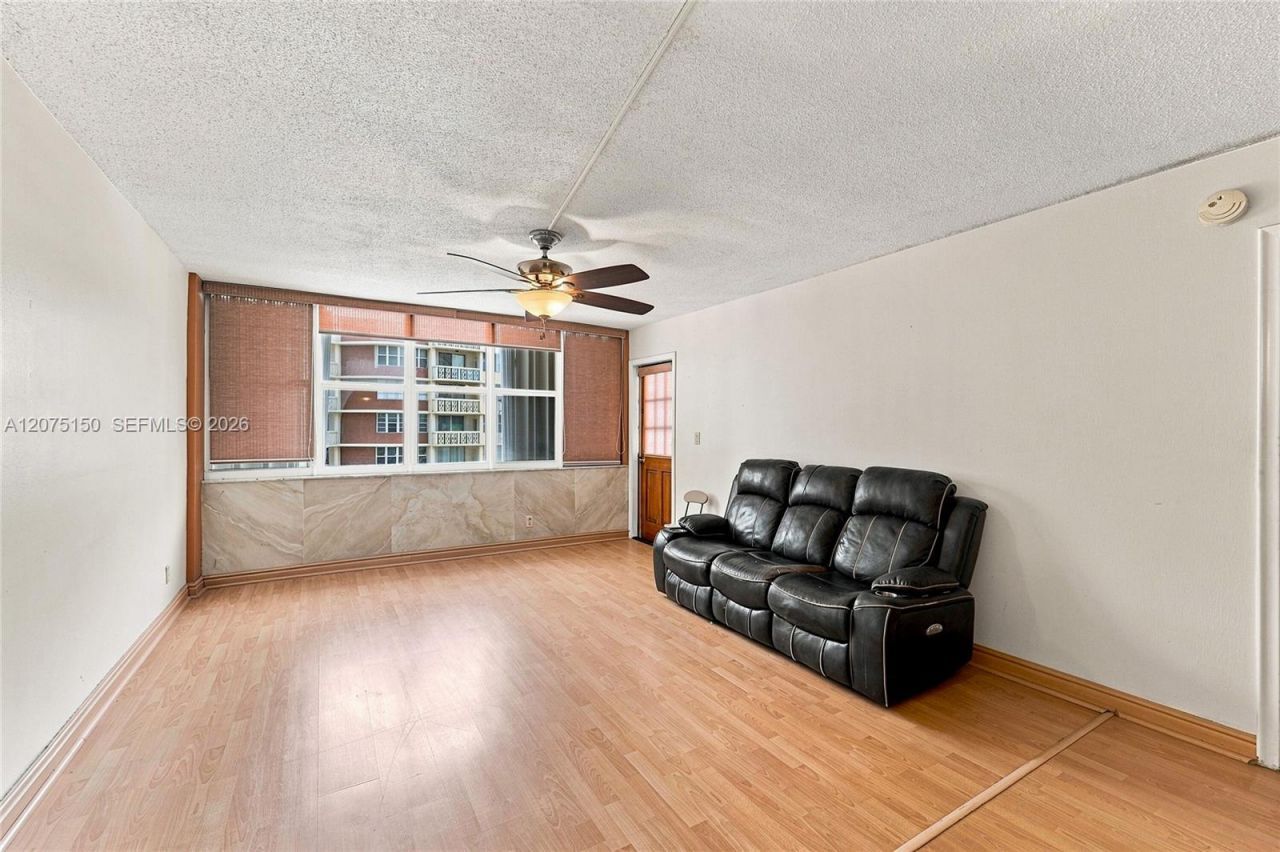 1801 S Ocean Dr , Unit 640, Hallandale Beach, FL 33009 Photo