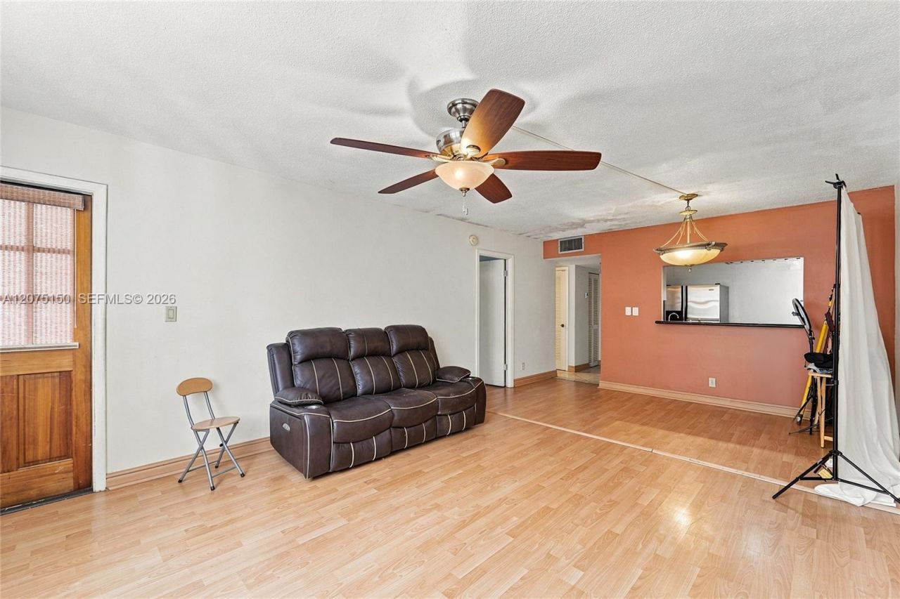 1801 S Ocean Dr , Unit 640, Hallandale Beach, FL 33009 Photo