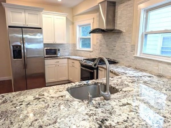 21 Bailey St, Unit 1, Everett, MA 02149