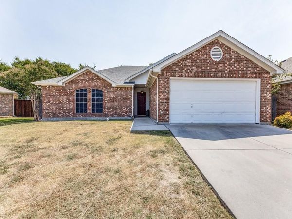 420 Marsha Street, Saginaw, TX 76179