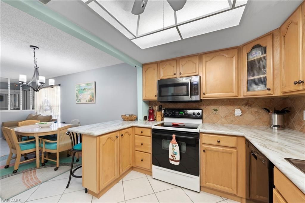 4706 SE 4th Pl, Unit 15, Cape Coral, FL 33904 Photo
