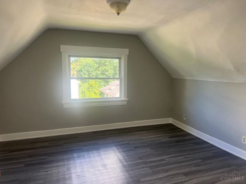 737 Wells, Cincinnati, OH 45205 Photo 9