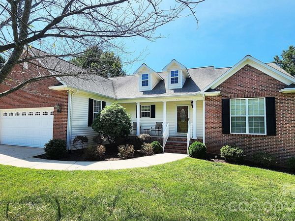 51 Browning Drive, Taylorsville, NC 28681