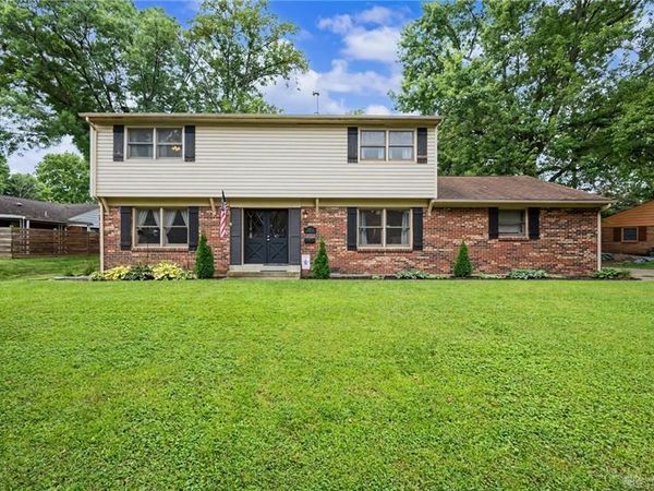 2224 Hazelhurst Court, Kettering, OH 45440