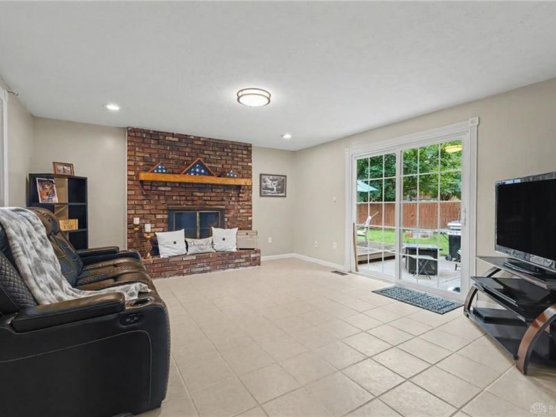 2224 Hazelhurst Court, Kettering, OH 45440 Photo 18