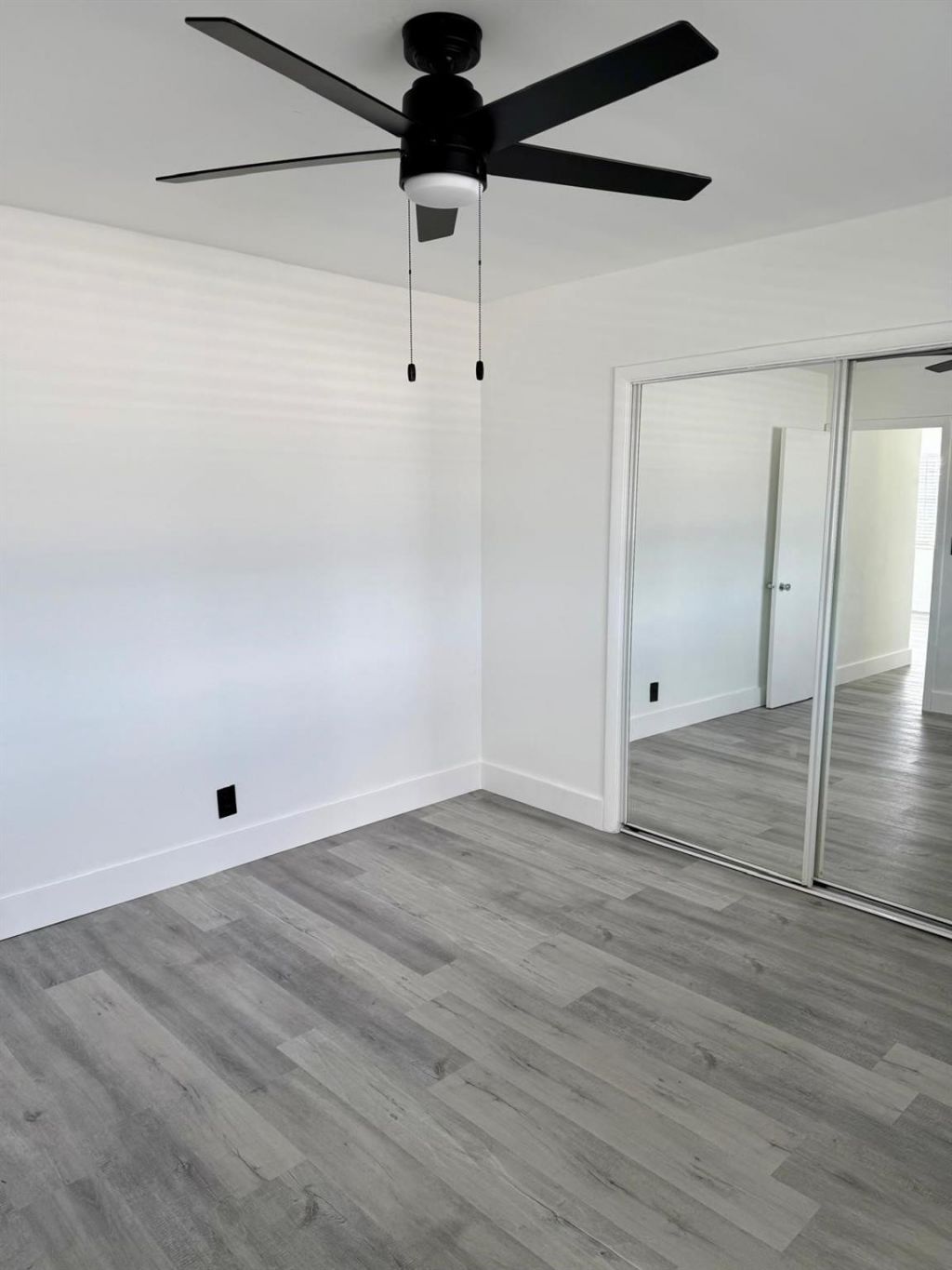 2837 NE 30th Street, Unit 8, Fort Lauderdale, FL 33306 Photo