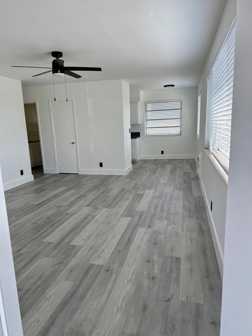 2837 NE 30th Street, Unit 8, Fort Lauderdale, FL 33306 Photo