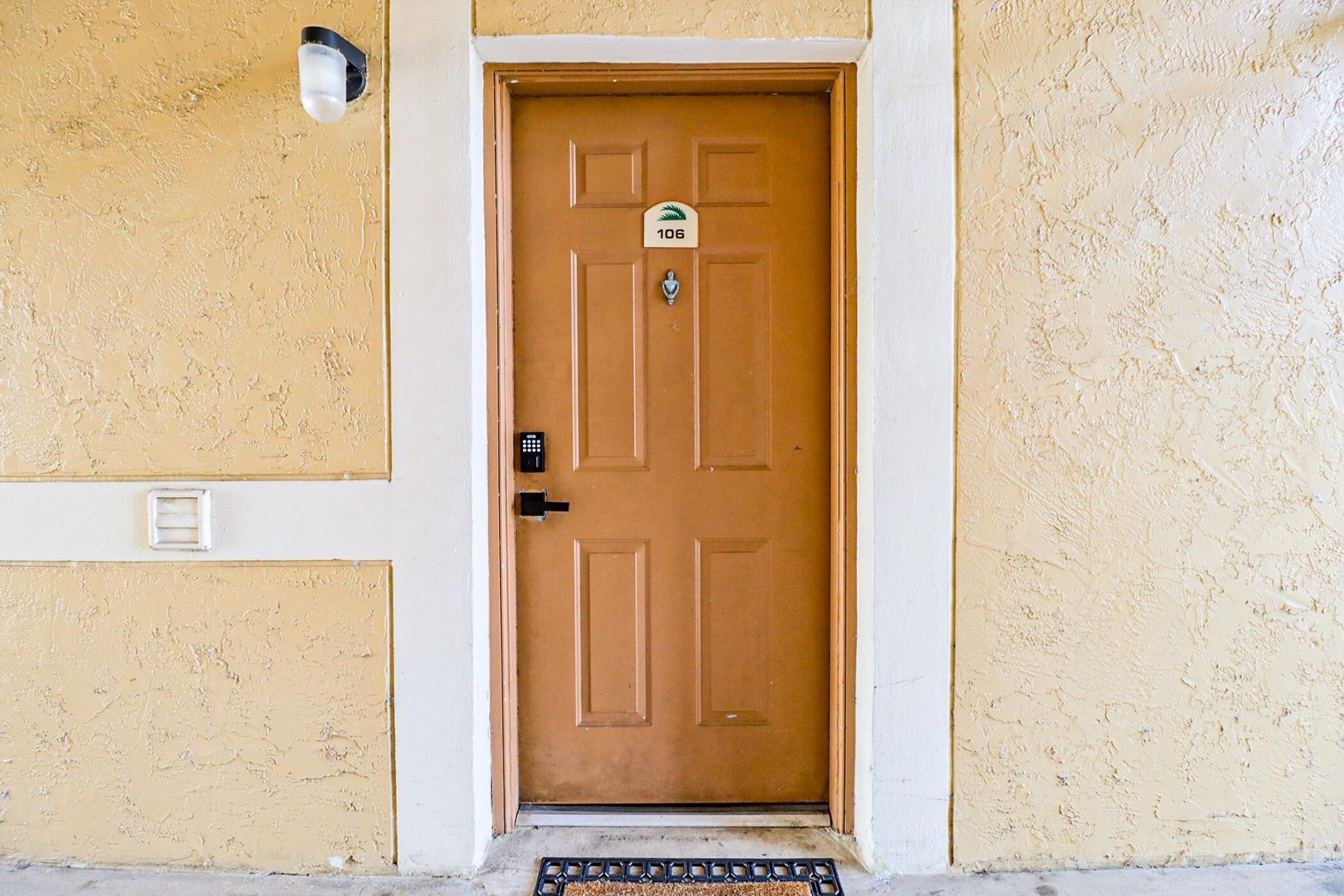 450 Palm Circle W, Unit 106, Pembroke Pines, FL 33025 Photo
