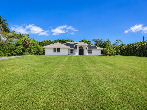 16613 61st Place N, Loxahatchee, FL 33470