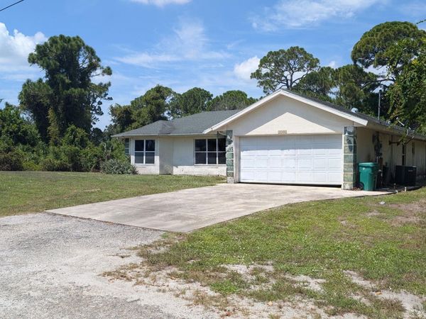 2501 Iroquois Avenue, Fort Pierce, FL 34946