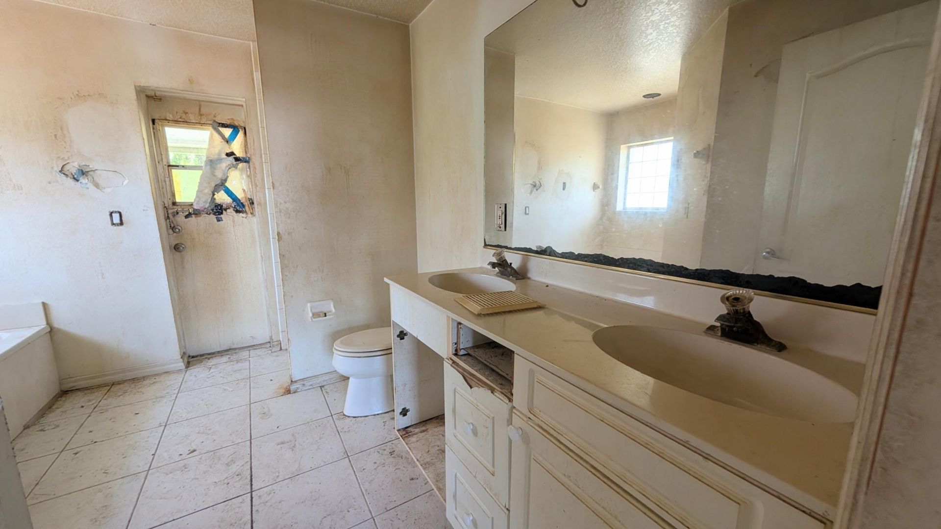 2501 Iroquois Avenue, Fort Pierce, FL 34946 Photo