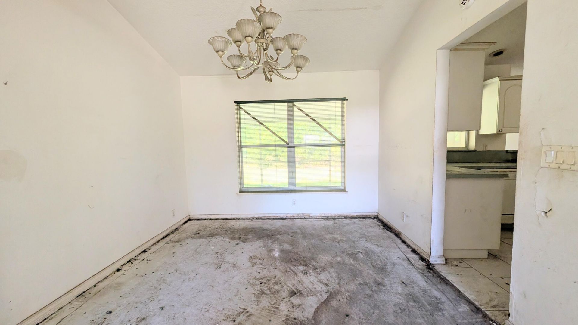 2501 Iroquois Avenue, Fort Pierce, FL 34946 Photo