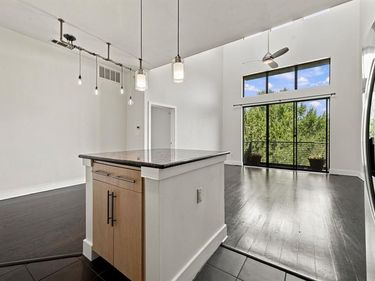 4605 Cedar Springs Road, Unit 305, Dallas, TX 75219