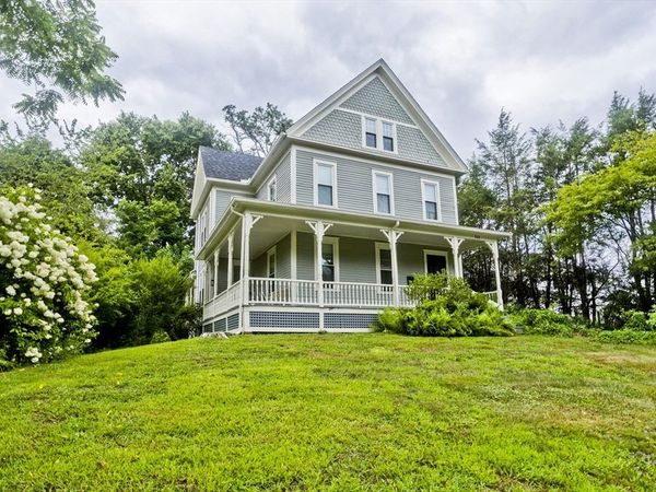 101 College Street, Unit 1, South Hadley, MA 01075