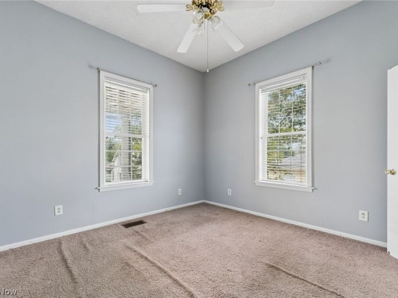 29 S West Street, Thornville, OH 43076 Photo 13