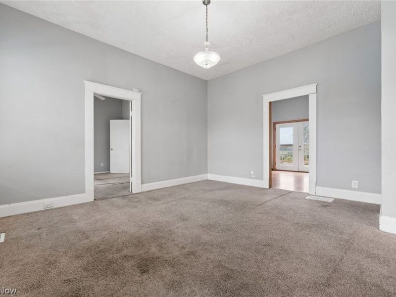 29 S West Street, Thornville, OH 43076 Photo 27