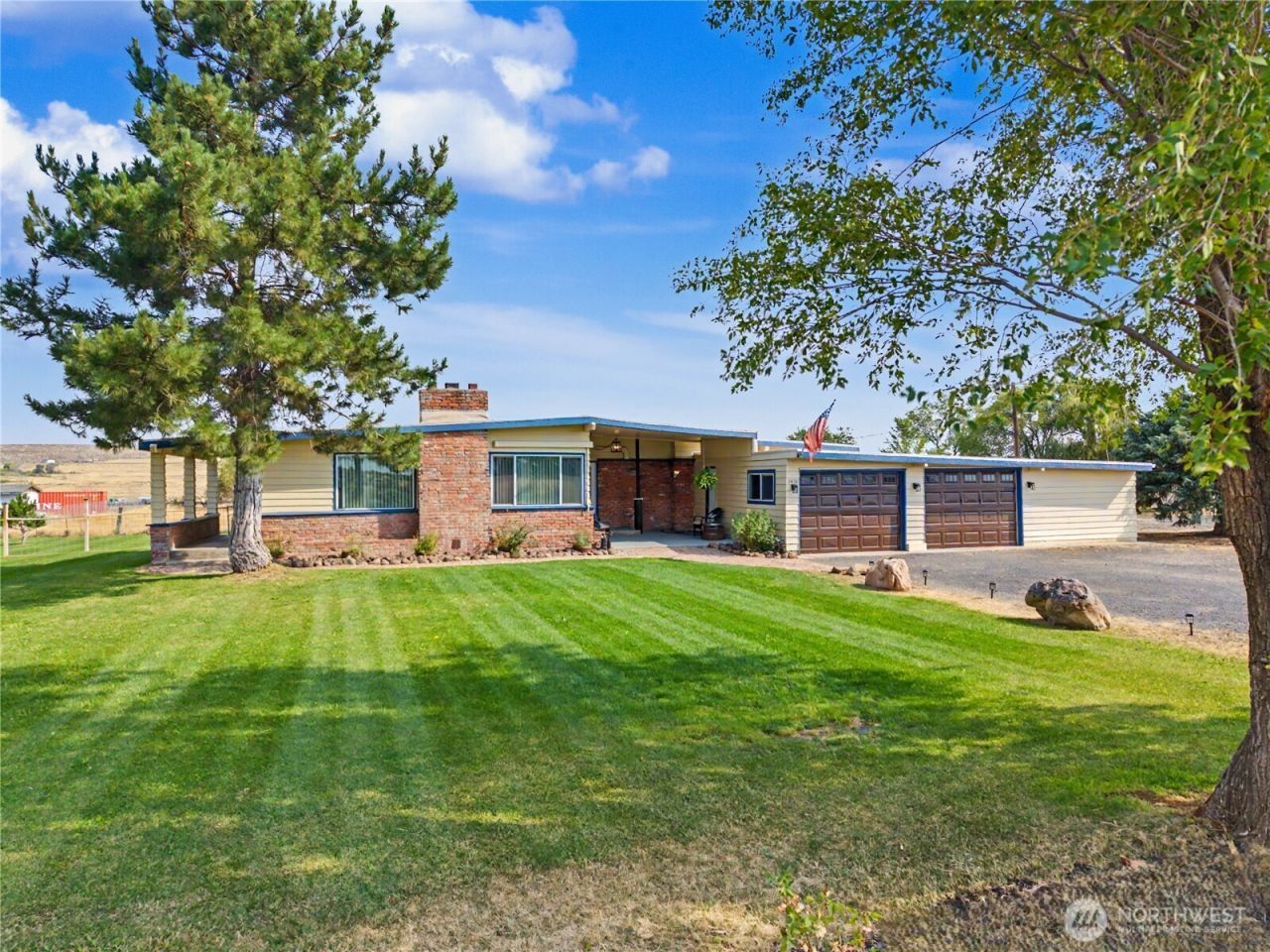 3416 Road 20 Ne, Soap Lake, WA 98851 Main Photo