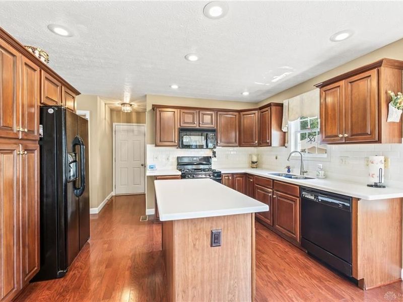 2560 Renwick Way, Troy, OH 45373 Photo 19